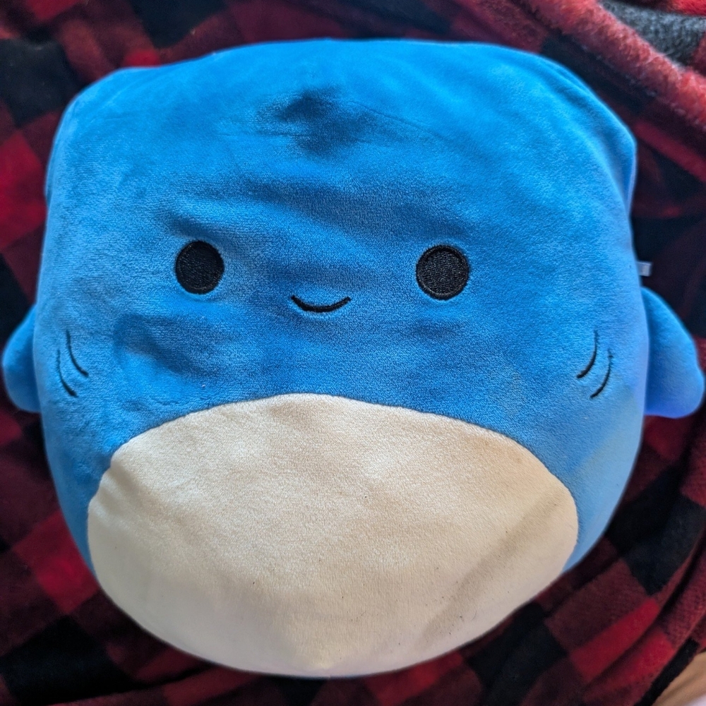 Blue and White Plush Whale Squishmallow